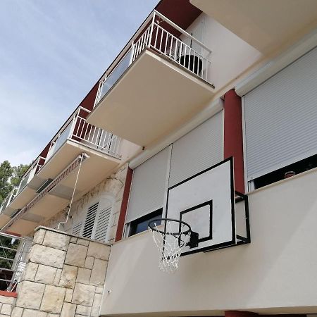 Apartment And Rooms Franka Žaborić Exterior foto